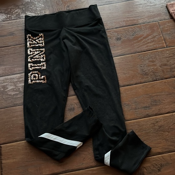 cute PINK Victoria's Secret Bundle - Size Medium - Picture 6 of 11